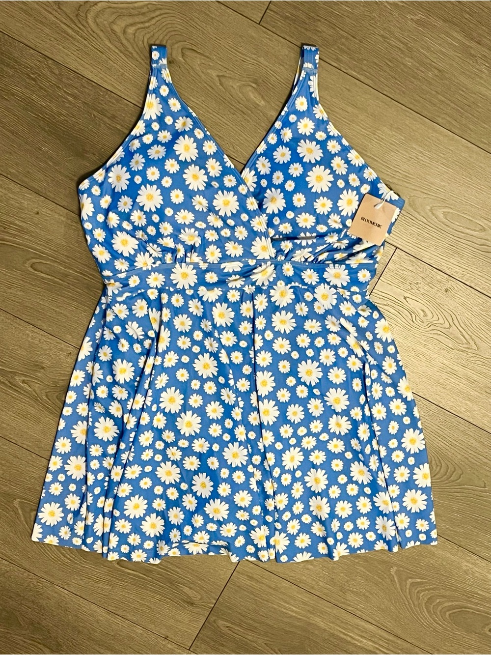 NWT BloomChic Blue Daisy Print Swim Dress Size 22/24